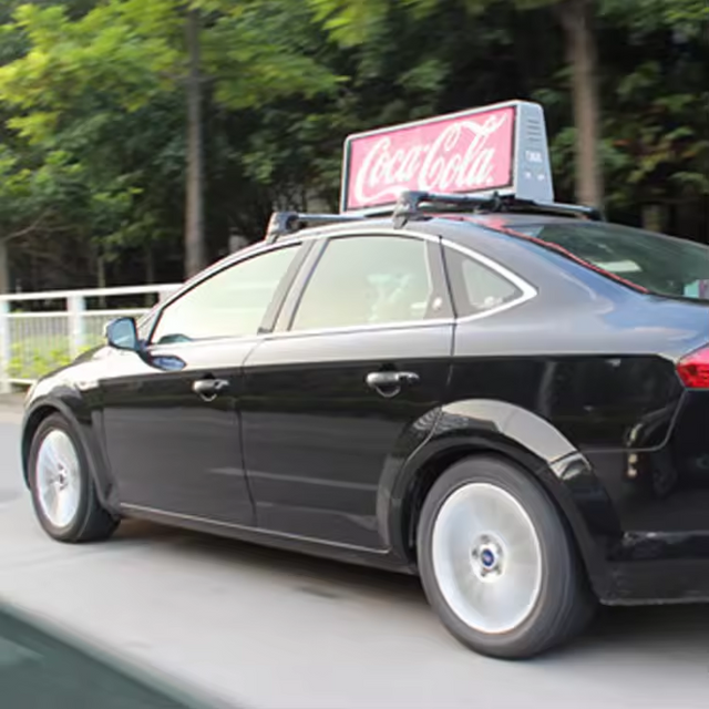 Programmable Digital Advertising LED Screen 960X320MM Outdoor Taxi Top LED Display